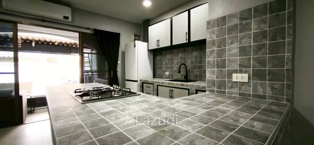 3 Bedroom 3 Bathroom 120 SQ.M. Townhouse In South Pattaya