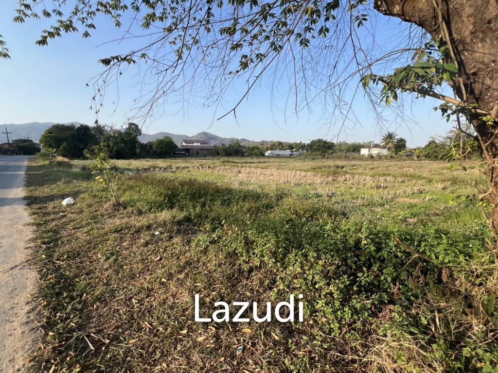 11 Rai Land with Mountain View for Investment at Ban Du