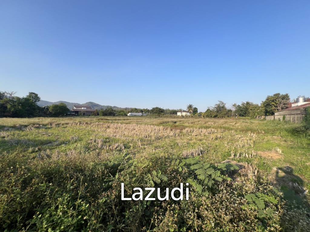 11 Rai Land with Mountain View for Investment at Ban Du