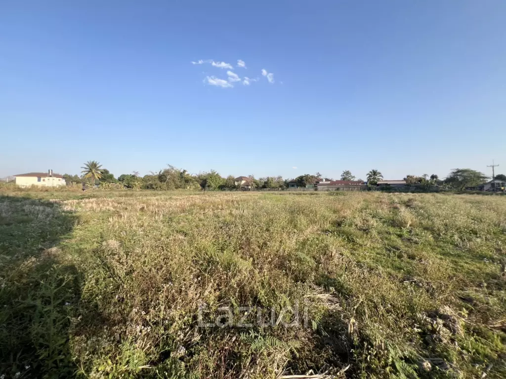 11 Rai Land with Mountain View for Investment at Ban Du