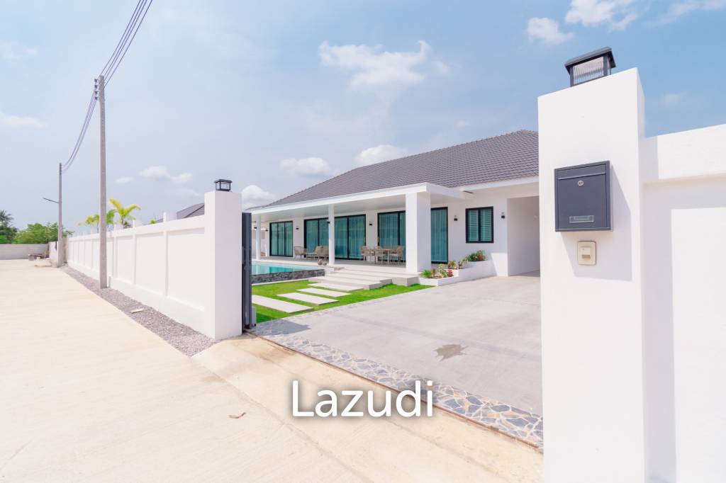 New Modern Pool villa in Wang Phong Pran Buri – Villa de L'Amitie