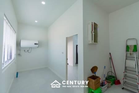 720 Kvm 3 Seng 3 Bad Villa for Salg