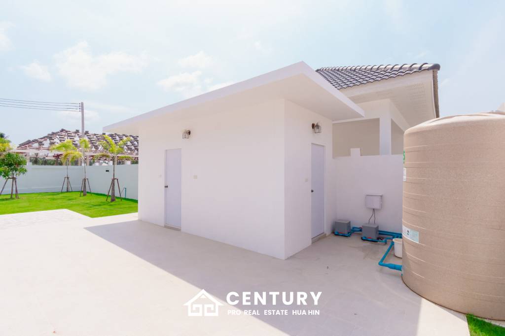 720 Kvm 3 Seng 3 Bad Villa for Salg