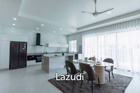 New Modern Pool villa in Wang Phong Pran Buri – Villa de L'Amitie