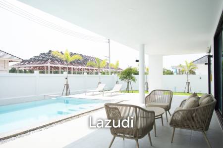 New Modern Pool villa in Wang Phong Pran Buri – Villa de L'Amitie