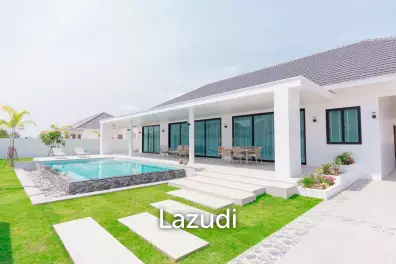 New Modern Pool villa in Wang Phong Pran Buri – Villa de L'Amitie