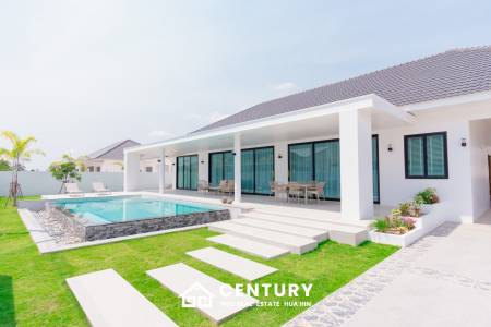 720 Kvm 3 Seng 3 Bad Villa for Salg