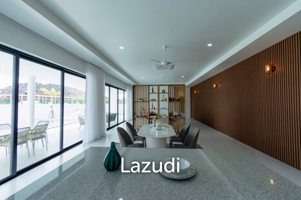 New Modern Pool villa in Wang Phong Pran Buri – Villa de L'Amitie