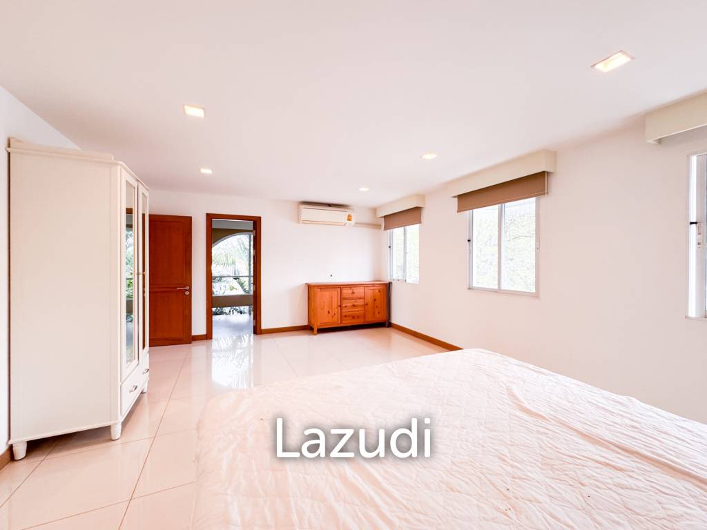265 Sqm 4 Bed 4 Bath  Kiarti Thanee City Mansion