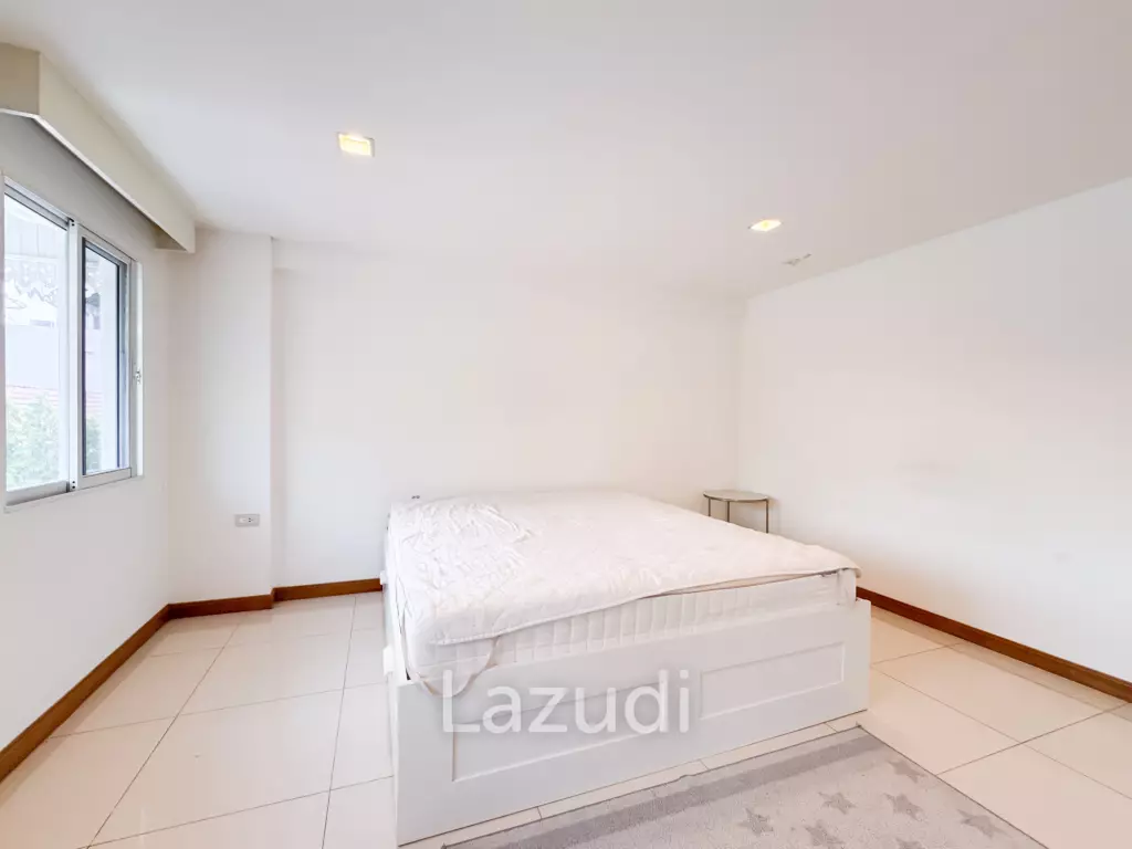 265 Sqm 4 Bed 4 Bath  Kiarti Thanee City Mansion