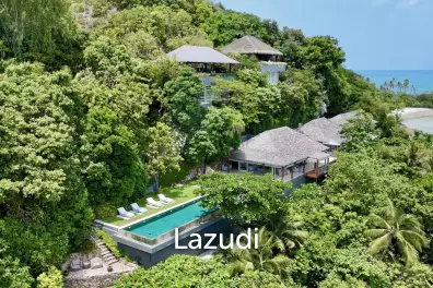 Incredible 6-Bed Waterfront Villa with 96m of Ocean-Frontage