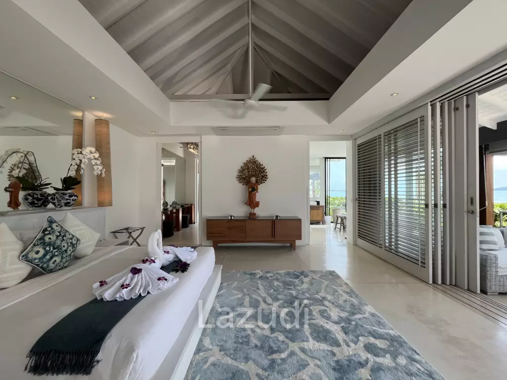 Incredible 6-Bed Waterfront Villa with 96m of Ocean-Frontage