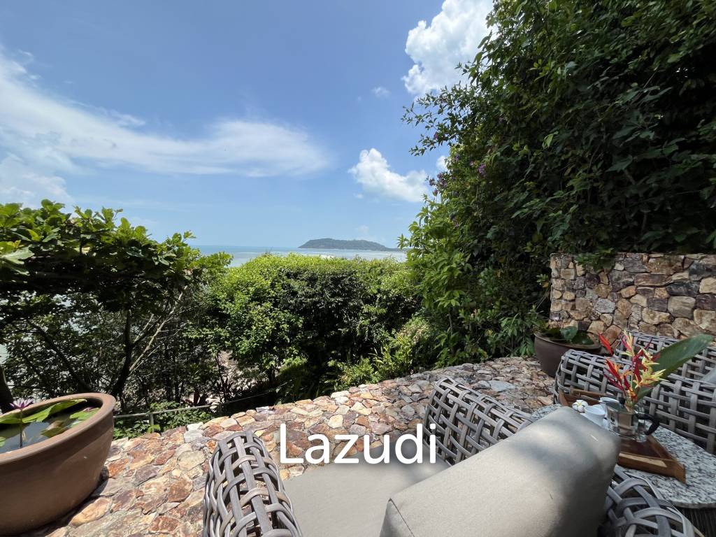 Incredible 6-Bed Waterfront Villa with 96m of Ocean-Frontage