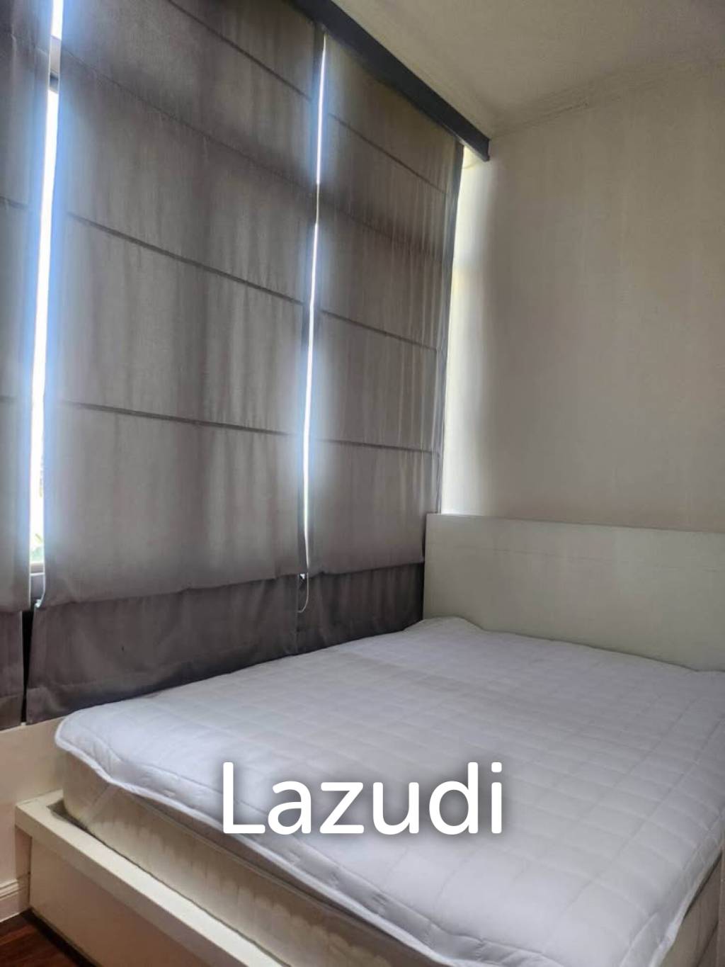 400 sqm townhouse in Chong Nonsi Yan Nawa with pool access