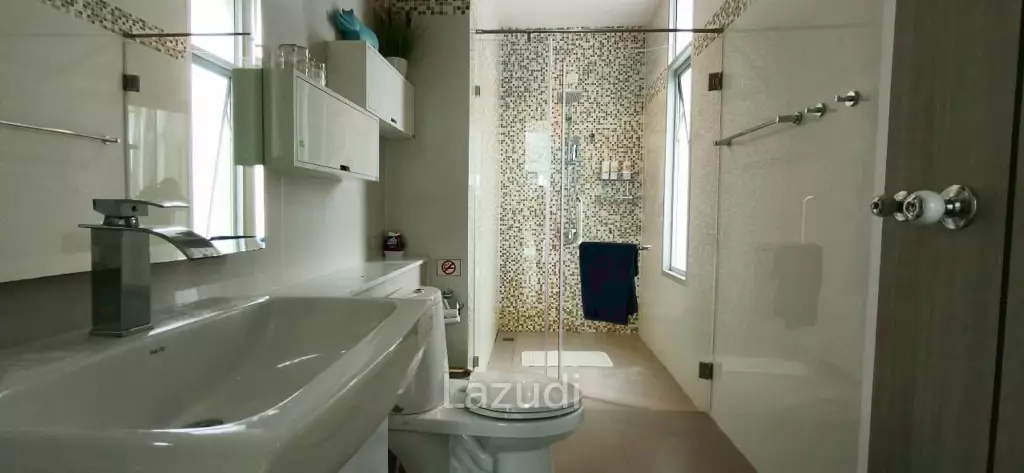3 Bedroom 3 Bathroom 230 SQ.M. Nagawari Village