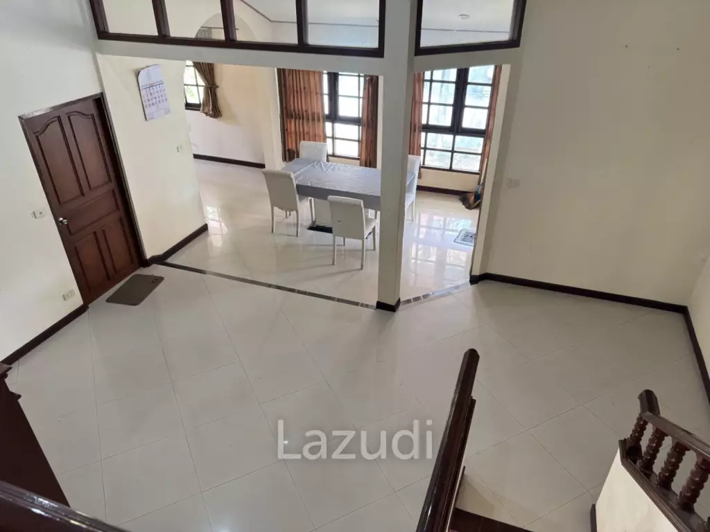 4 Bedroom 4 Bathroom 240 SQ.M. Jomtien Beach Paradise