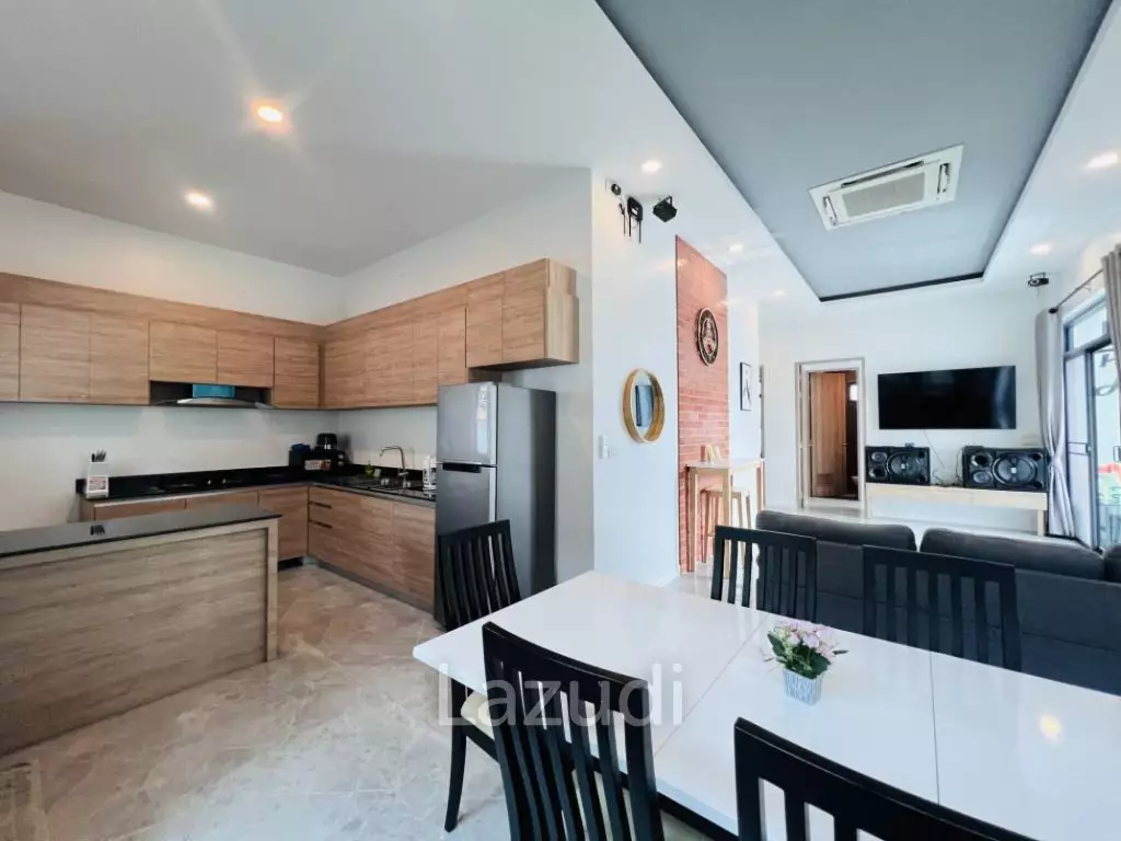 Modern 200 sqm Pool Villa in Cha Am Phetchaburi