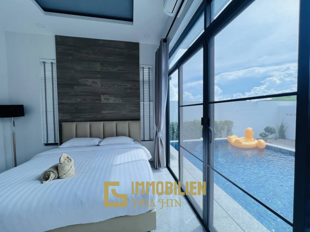 privater Pool / 3 Schlafzimmer + 2 Badezimmer / voll möbliert