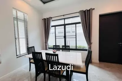 Modern 200 sqm Pool Villa in Cha Am Phetchaburi