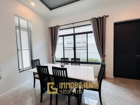 privater Pool / 3 Schlafzimmer + 2 Badezimmer / voll möbliert