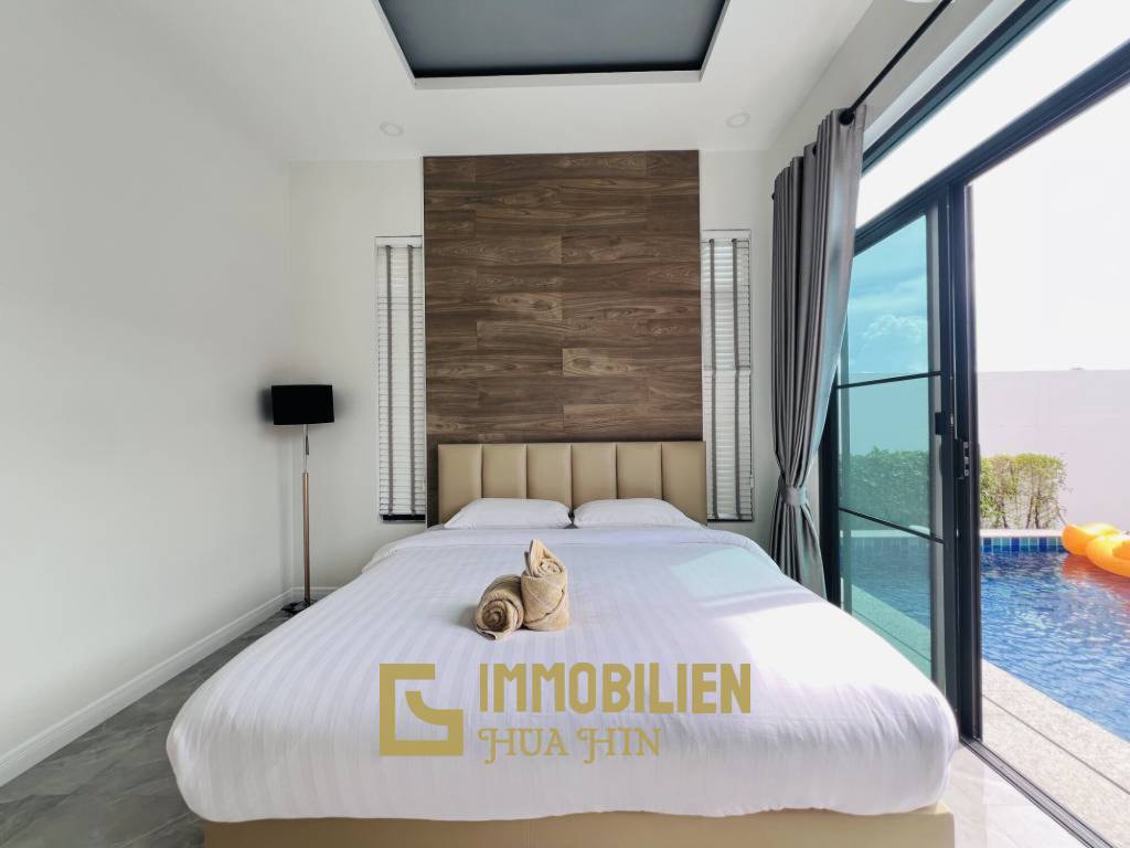 privater Pool / 3 Schlafzimmer + 2 Badezimmer / voll möbliert