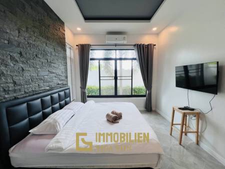 privater Pool / 3 Schlafzimmer + 2 Badezimmer / voll möbliert