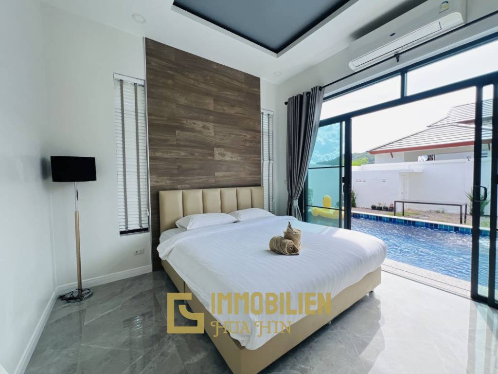 privater Pool / 3 Schlafzimmer + 2 Badezimmer / voll möbliert