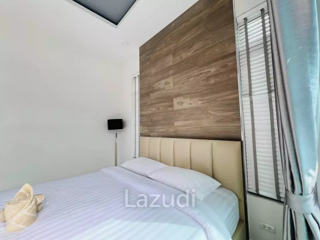 Modern 200 sqm Pool Villa in Cha Am Phetchaburi