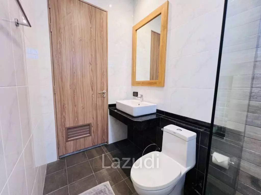Modern 200 sqm Pool Villa in Cha Am Phetchaburi