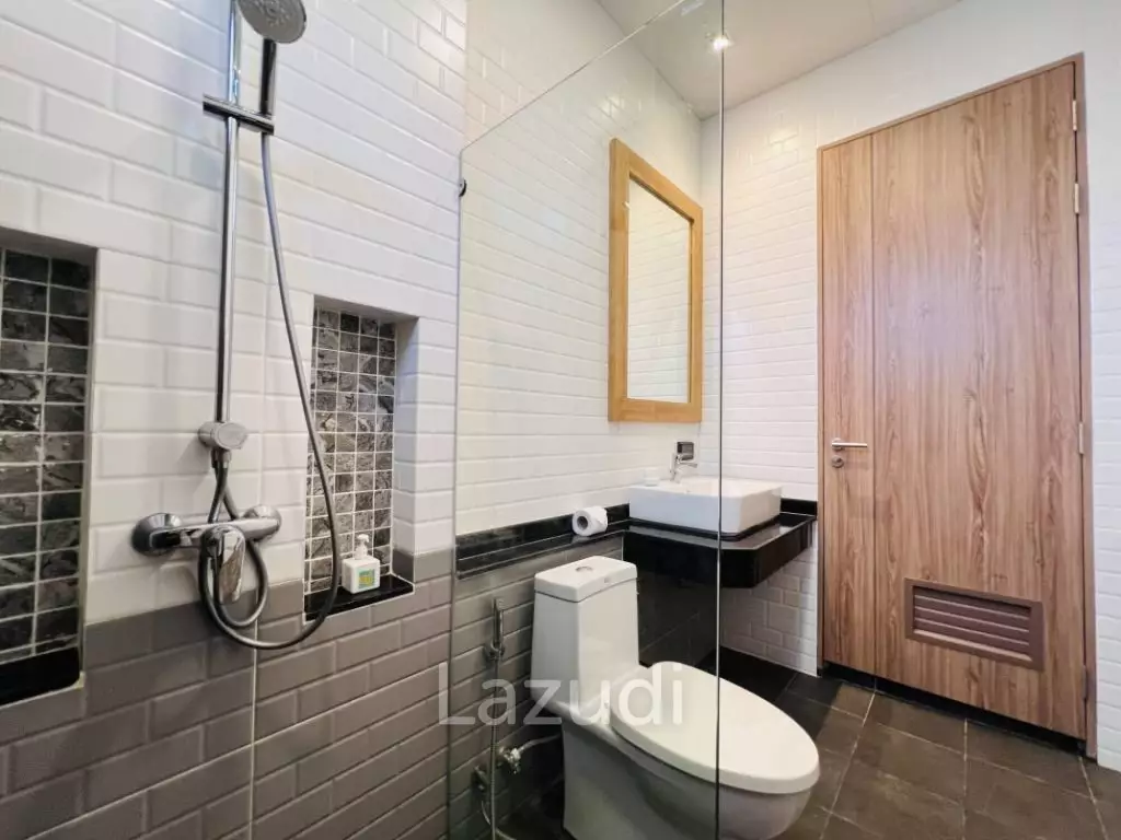 Modern 200 sqm Pool Villa in Cha Am Phetchaburi