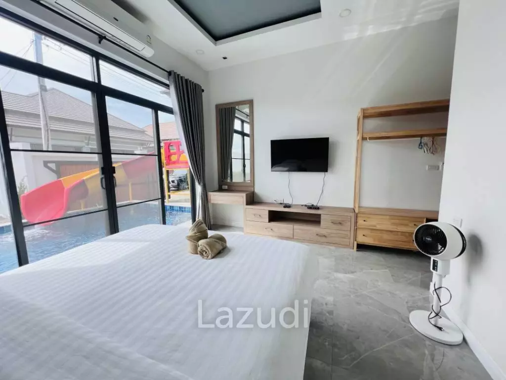 Modern 200 sqm Pool Villa in Cha Am Phetchaburi