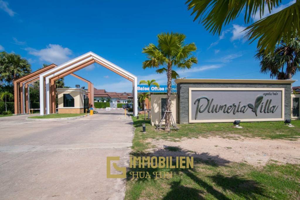 privater Pool / 3 Schlafzimmer + 2 Badezimmer / voll möbliert