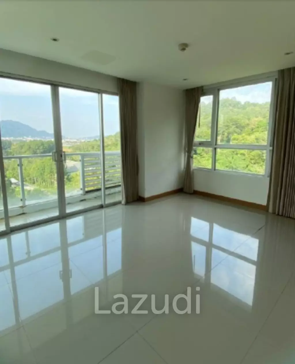 Spacious 2-Bedroom Condo for Sale in Mueang Phuket