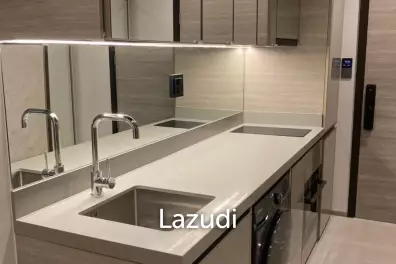 35 sqm High Floor Condo at The Crest Park Residences Chatuchak Bangkok