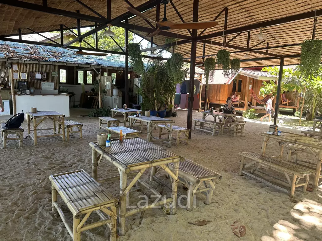 Beachfront Resort – 17 Bungalows – Tong Sala