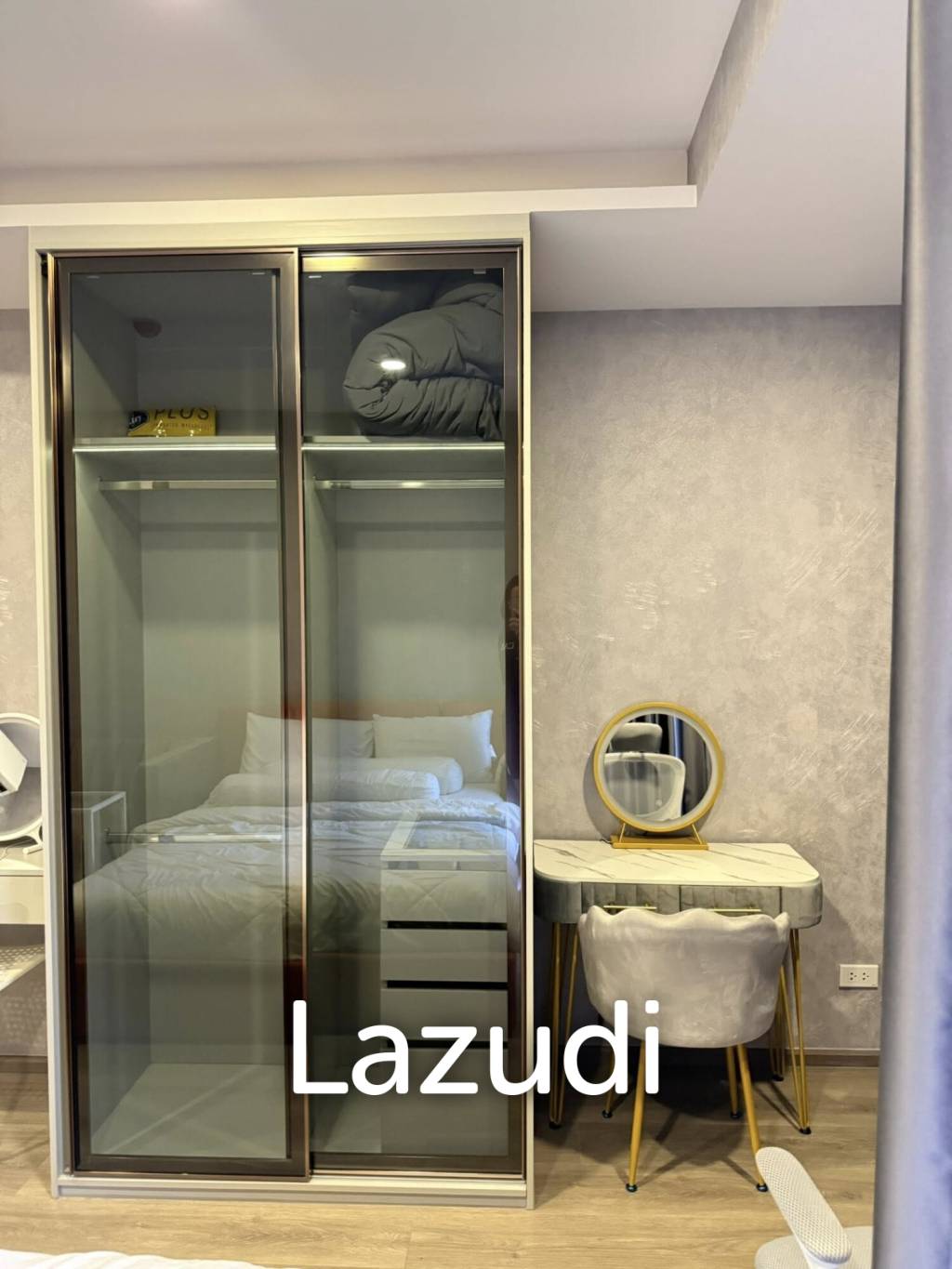 26 sqm modern 1 bedroom condo SOHO Bangkok Ratchada Huai Khwang