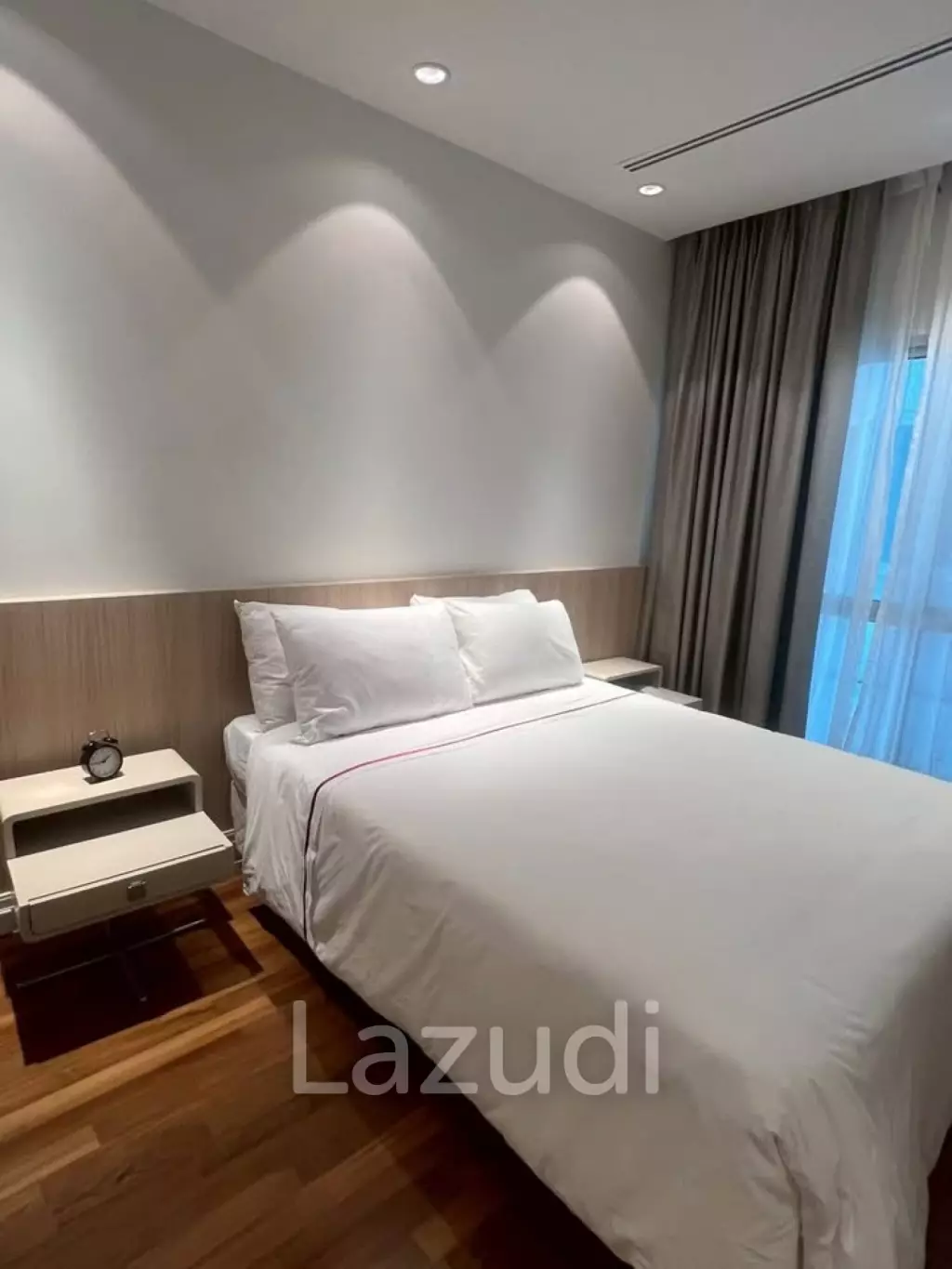 220 sqm 3-Bed Condo at Royal Residence Park Lumpini Bangkok