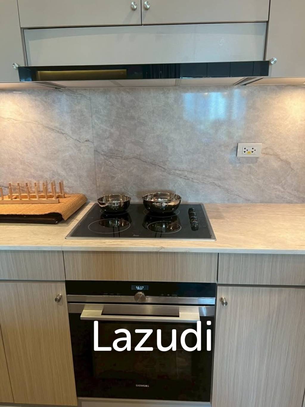 220 sqm 3-Bed Condo at Royal Residence Park Lumpini Bangkok