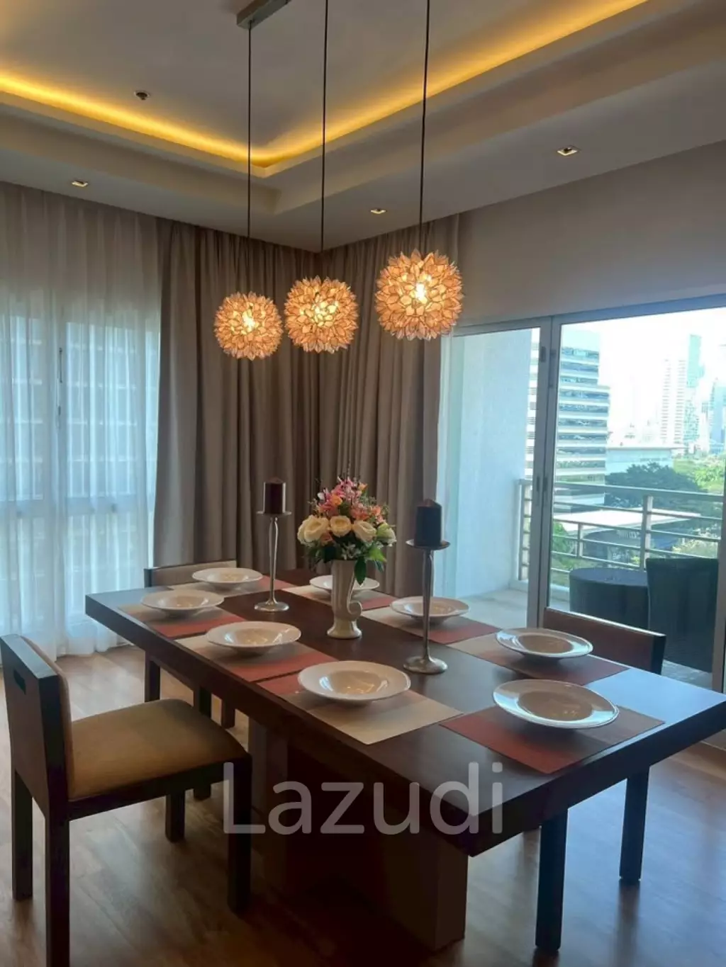 220 sqm 3-Bed Condo at Royal Residence Park Lumpini Bangkok