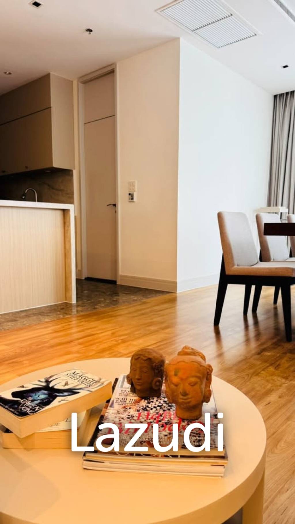 220 sqm 3-Bed Condo at Royal Residence Park Lumpini Bangkok
