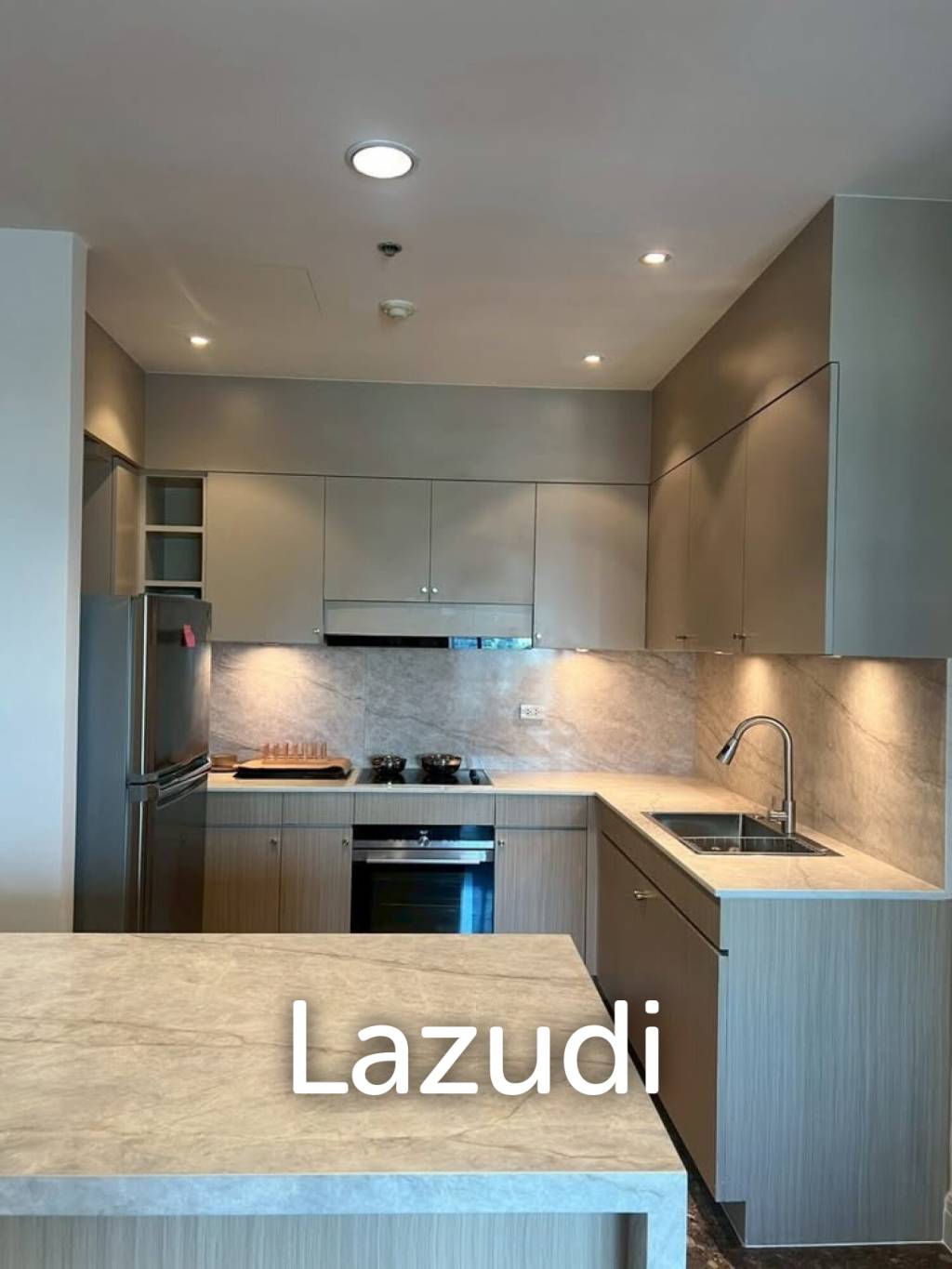 220 sqm 3-Bed Condo at Royal Residence Park Lumpini Bangkok