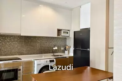 High-Floor 55 sqm 2-Bed Condo at The Saint Residences Chatuchak Bangkok