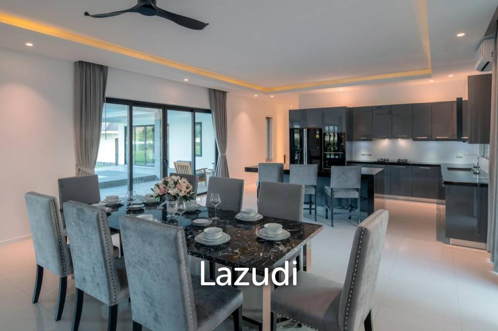 PARKLAND VILLA :  Stunning 4 Bed Pool villa