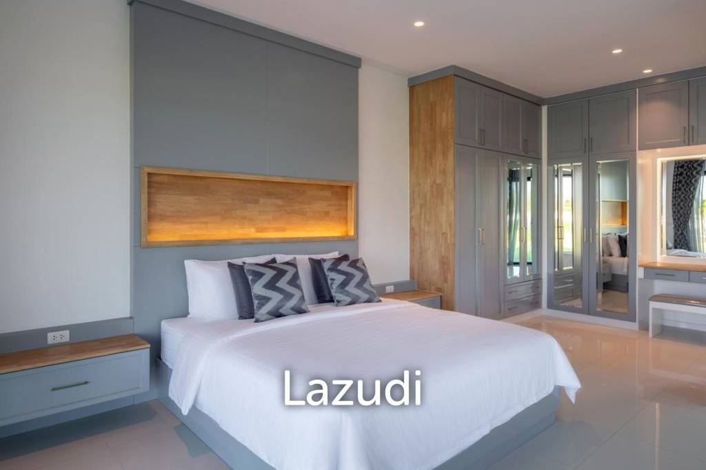 PARKLAND VILLA :  Stunning 4 Bed Pool villa