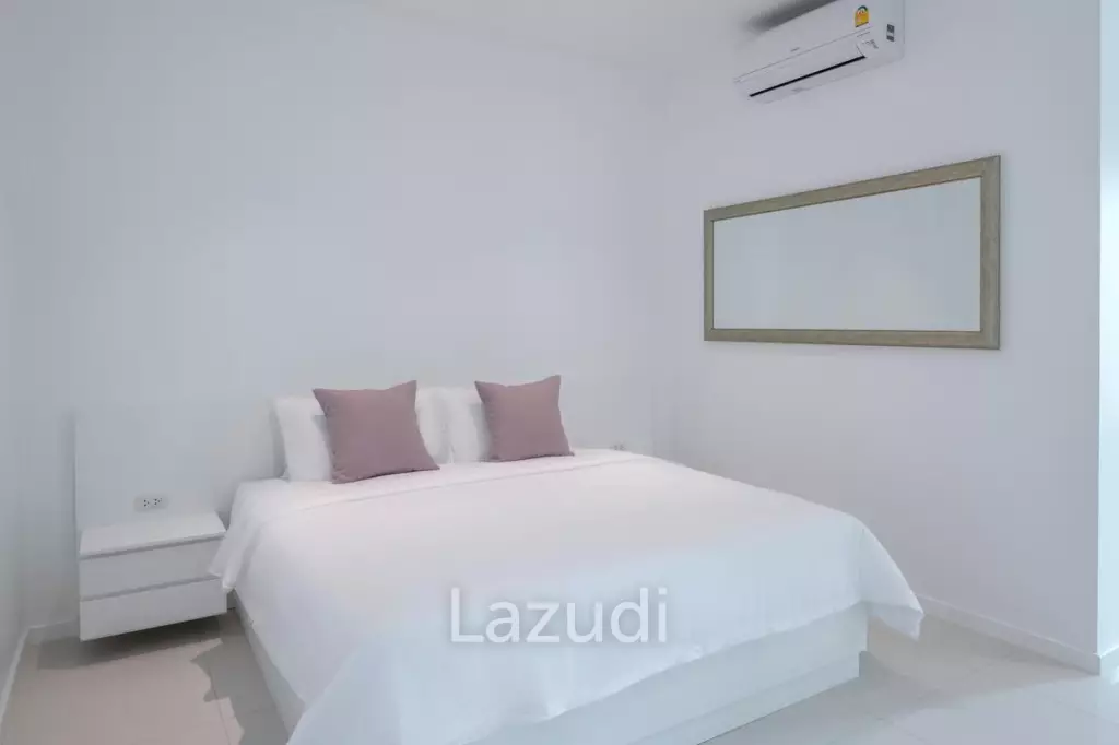 PARKLAND VILLA :  Stunning 4 Bed Pool villa