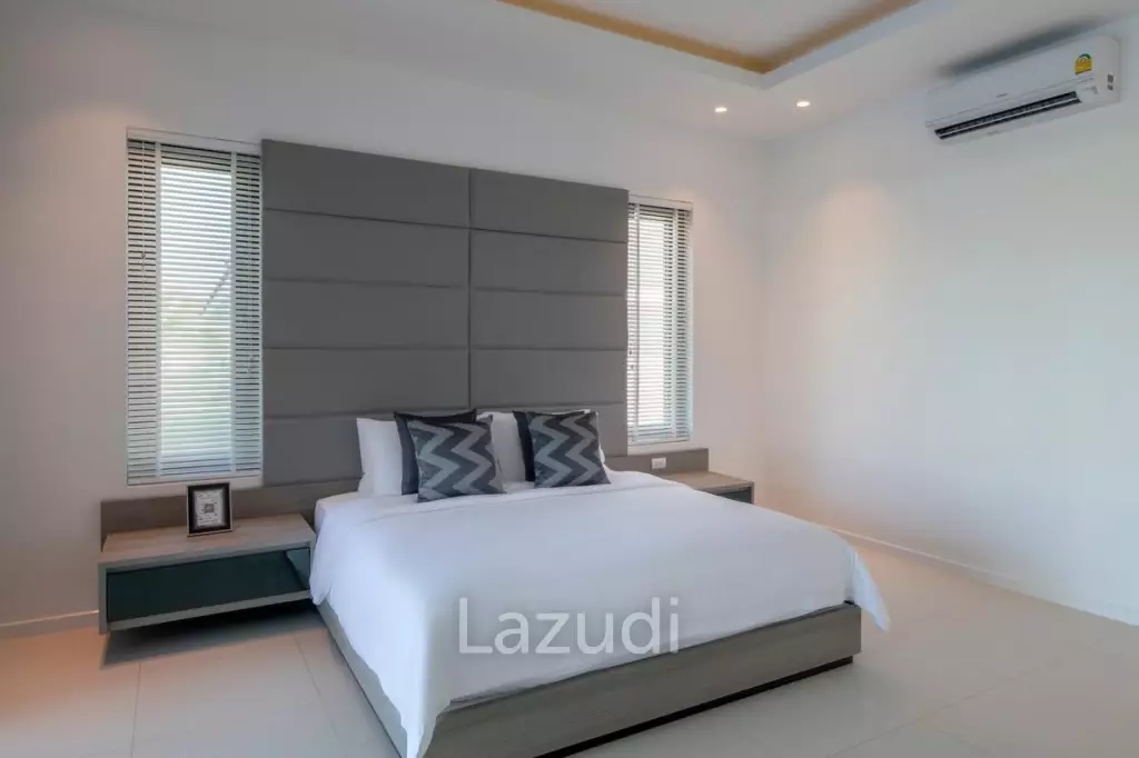 PARKLAND VILLA :  Stunning 4 Bed Pool villa