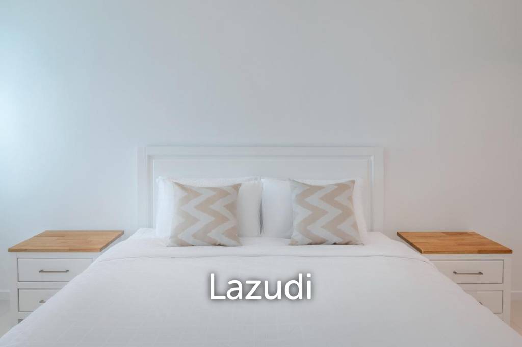 PARKLAND VILLA :  Stunning 4 Bed Pool villa