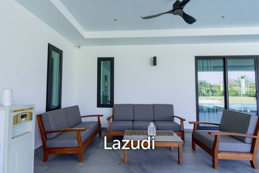 4,093 Kvm 4 Seng 4 Bad Villa for Salg