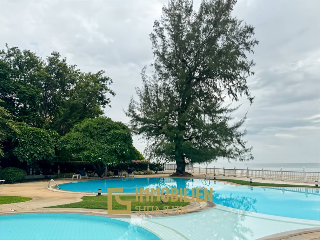 คอนโดริมทะเลหัวหิน 130 ตร.ม. ชั้น 4 วิวทะเลสวย พร้อมสระว่ายน้ำรีสอร์ท