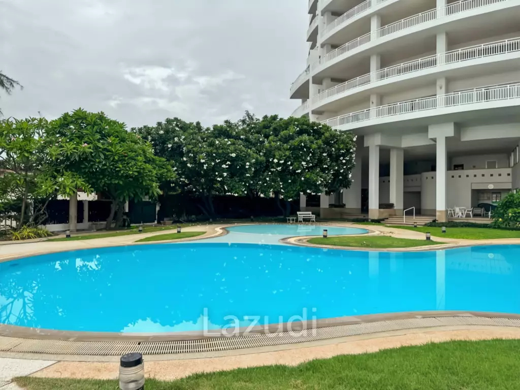 130 sqm beachfront condo at Baan Chom View Hua Hin, Nong Kae